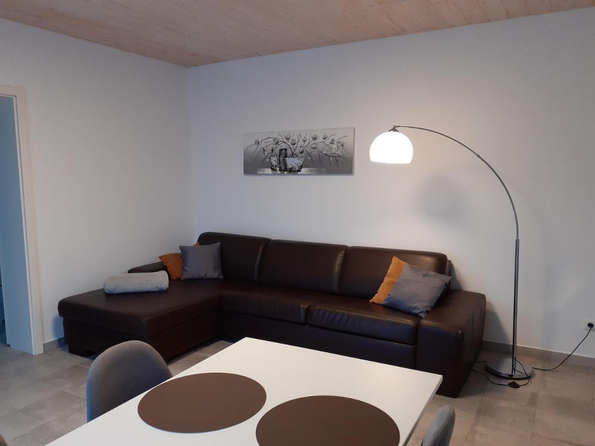 Erdgeschoss-Appartement Mit Seeblick Ahrensbok Ngoại thất bức ảnh